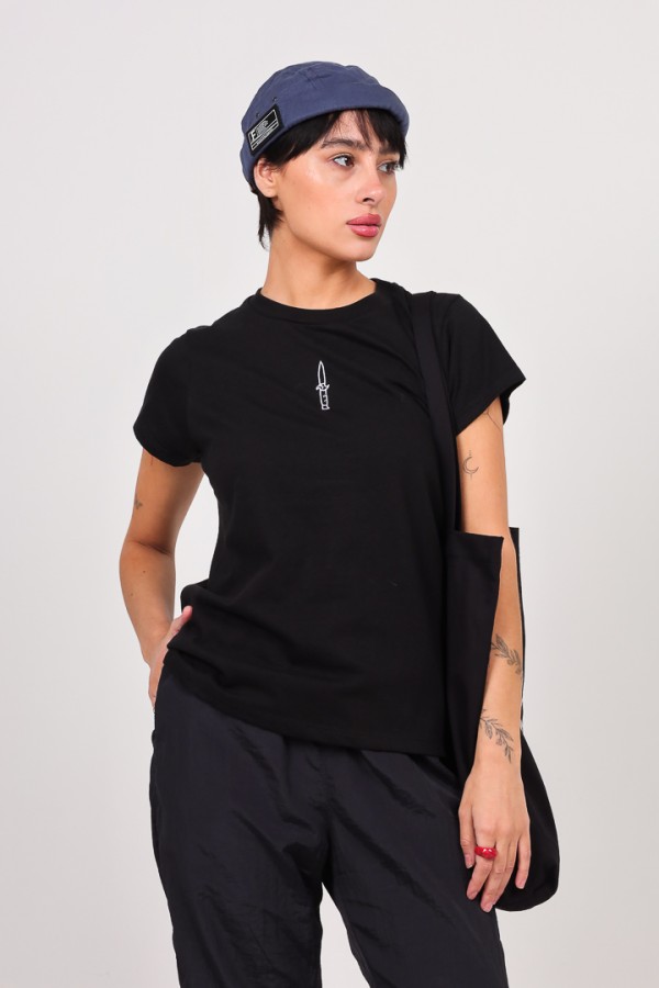 REMERA KNIFE