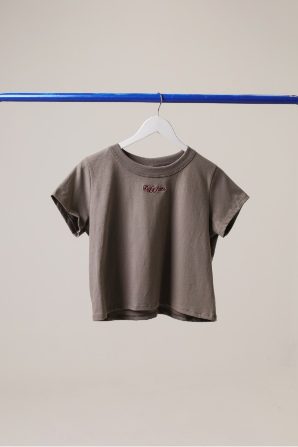 REMERA DEFY FATE