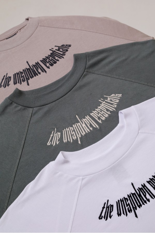 REMERA UNSPOKEN